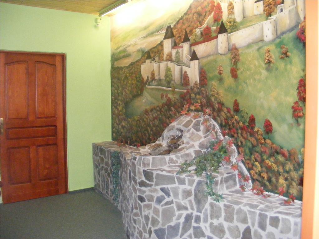 Penzion Fantasy - Restaurant Lipník nad Bečou エクステリア 写真