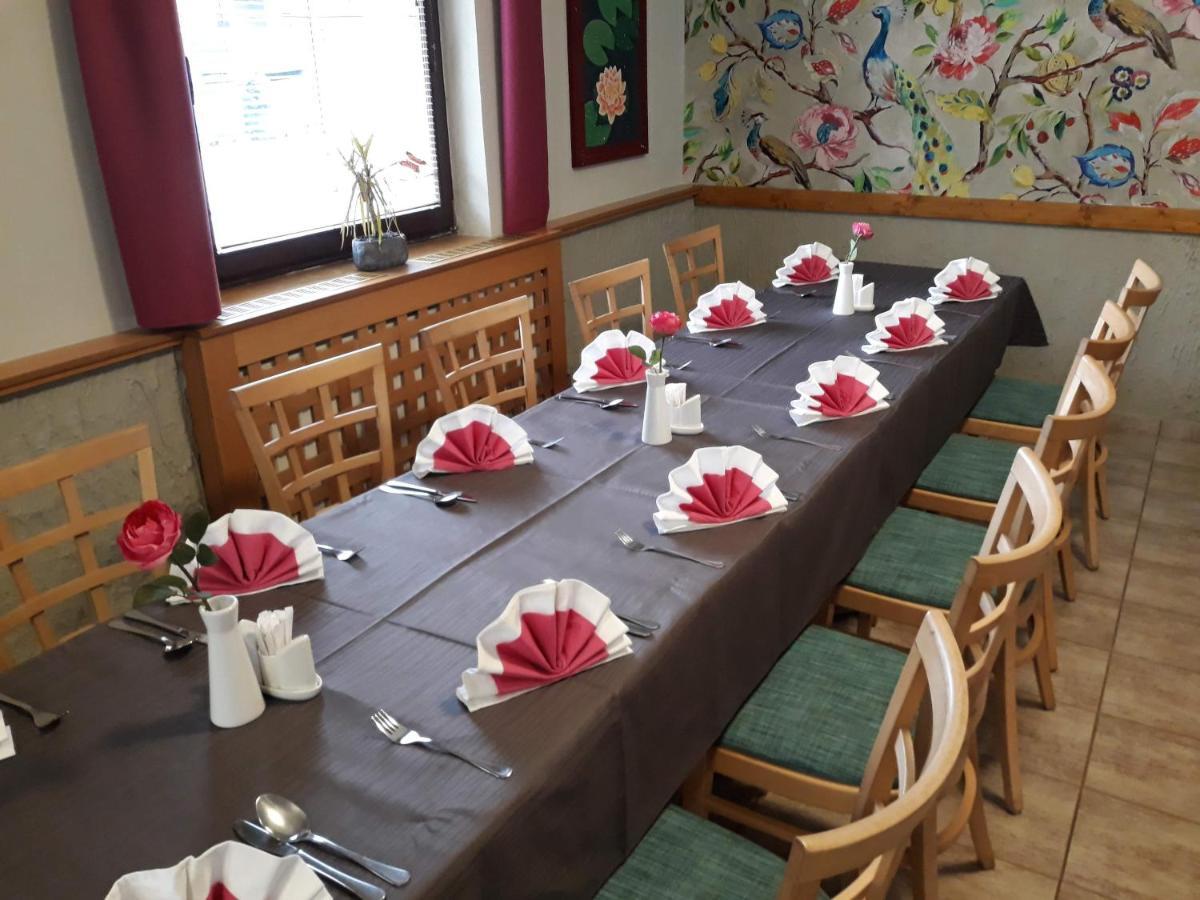 Penzion Fantasy - Restaurant Lipník nad Bečou エクステリア 写真